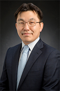 Chemical and Biomolecular Engineering Professor Hyunjoon Kong