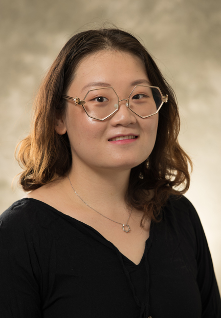 Lydia Jiang's directory photo.