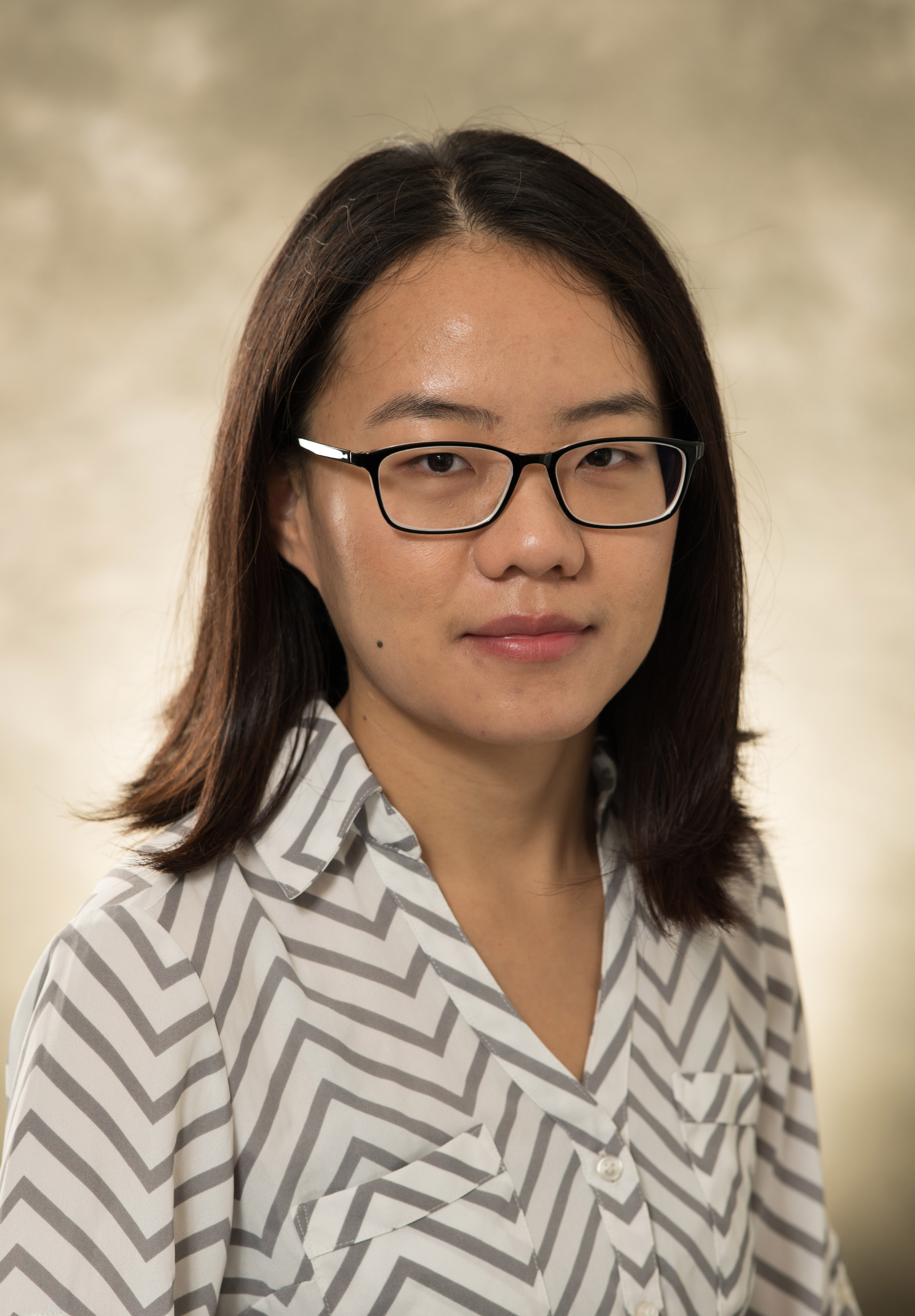 Xi Chen's directory photo.