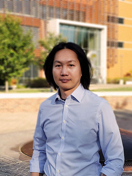 Yun-Sheng Chen's directory photo.
