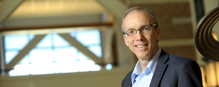 Jeff Moore is a professor of chemistry and of materials science and engineering, and a member of Beckman’s Autonomous Materials Systems Group.