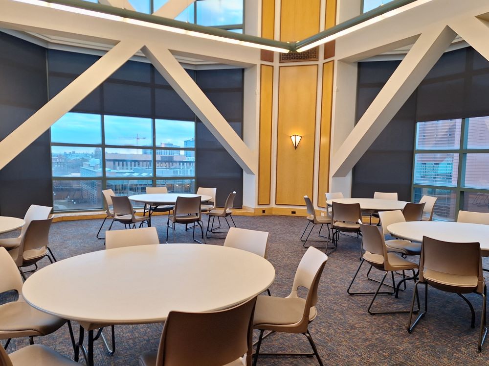 A photo of the fifth floor tower room at the Beckman Institute.