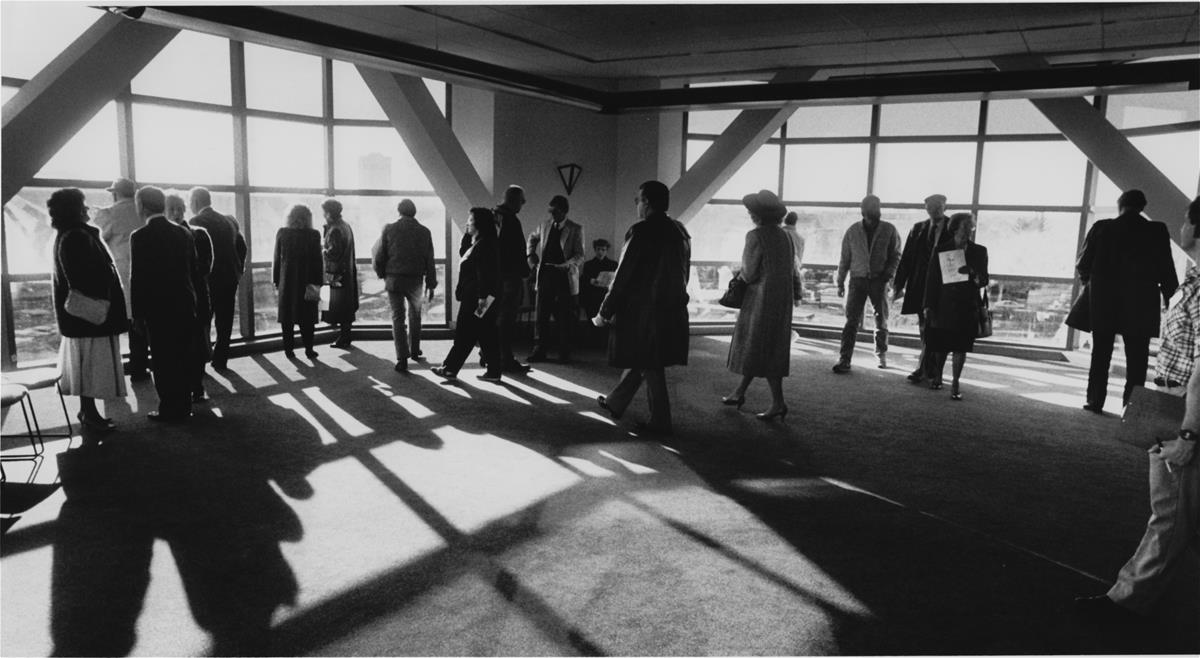 Community members tour the under-construction Beckman Institute at the University of Illinois at Urbana-Champaign (UIUC)