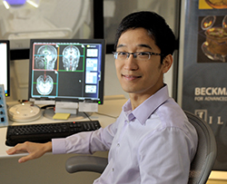 Beckman Institute Postdoctoral Fellow Fan Lam