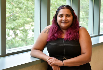 Photo of Beckman Institute Postdoctoral Fellow Michelle Rodrigues at the institute.