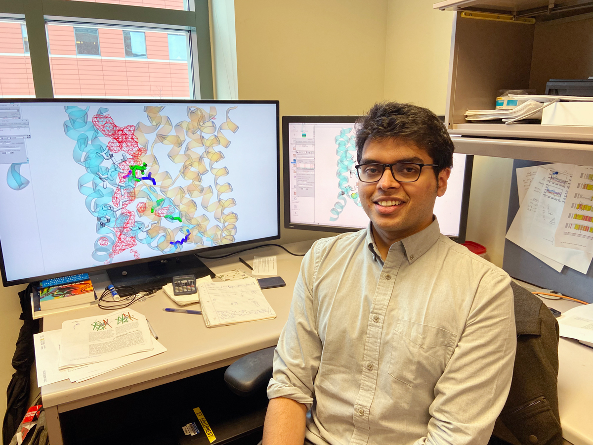 Student researcher Shasank Pant, of the Theoretical and Computational Biophysics Group at the Beckman Institute.